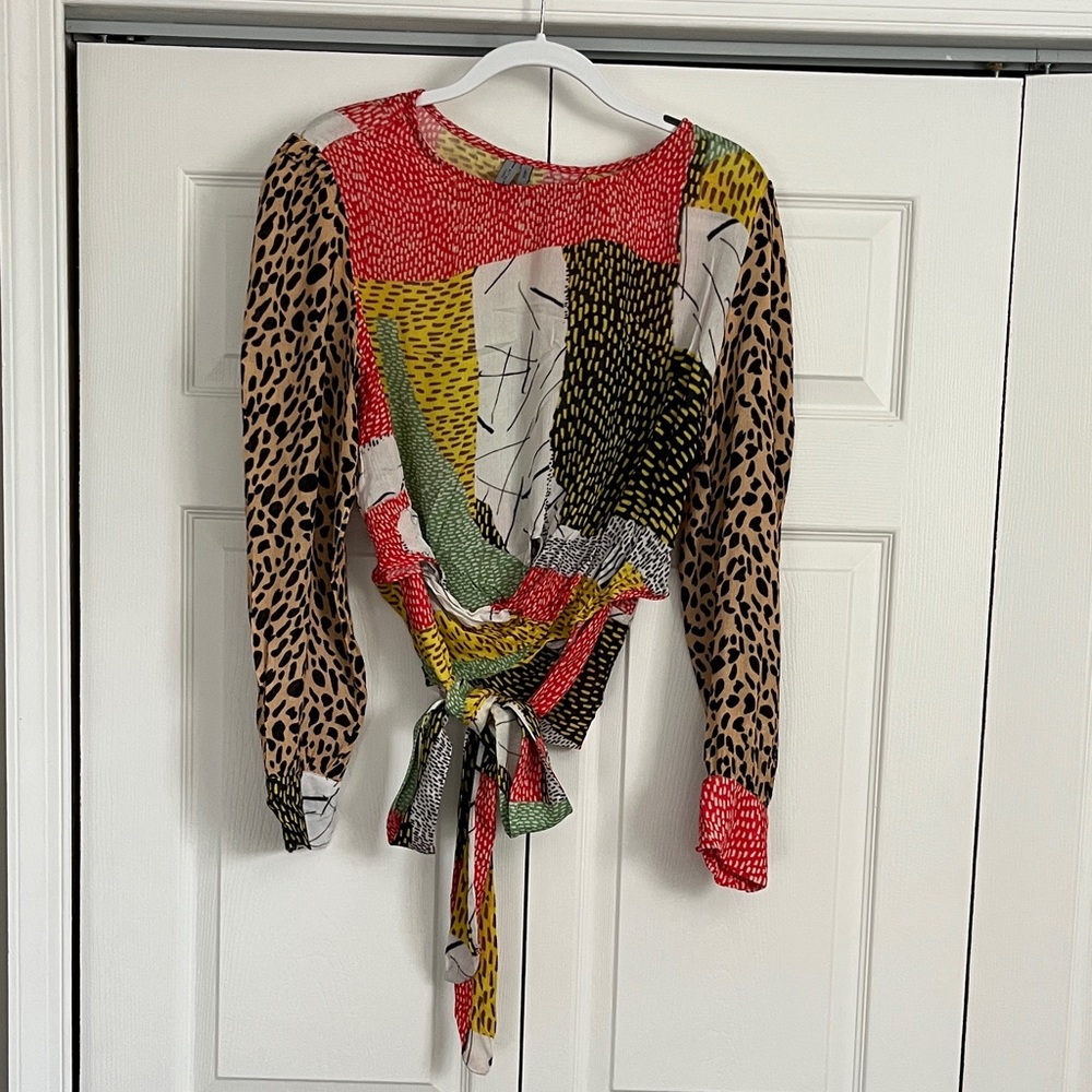 Multicolor Patterned Women's Top - Picture 5 of 5